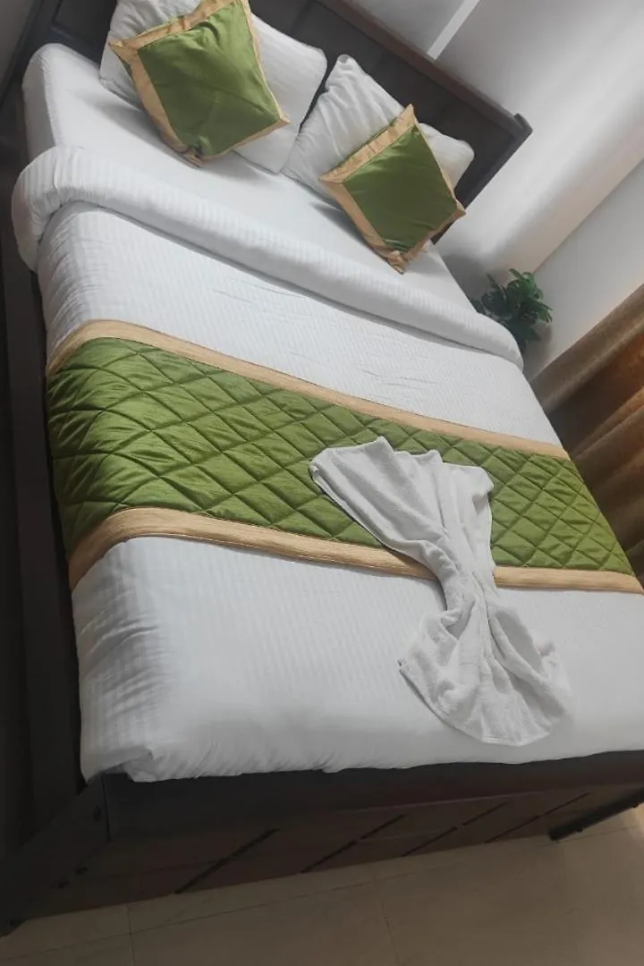Apartment 3 Bhk Near Lulu Mall Kochi